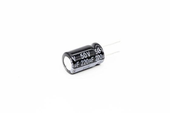 TW BOR 10x17mm 220uf 50v Kapasitor Elektrolit Untuk Pasokan Medis