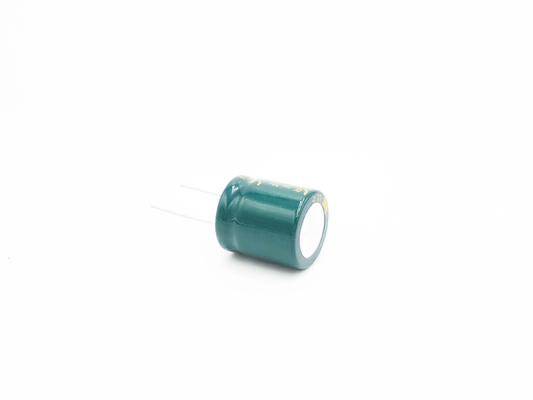 Kapasitor Lampu LED Tipe Radial 68UF400V