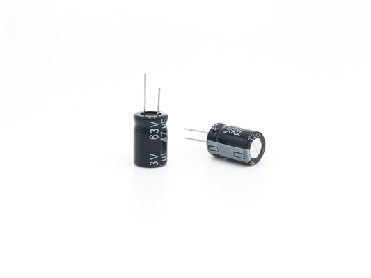 47UF63V Miniatur Aluminium Kapasitor Elektrolit 8x12mm Kapasitansi Besar
