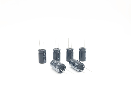SMR 220UF 50V Radial Aluminium Electrolytic Capacitors 10X17MM