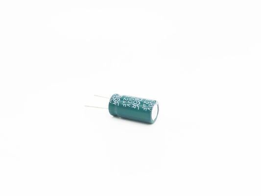 Kapasitor Elektrolit Radial Hijau 8.2UF400V 10X20mm TW BOR