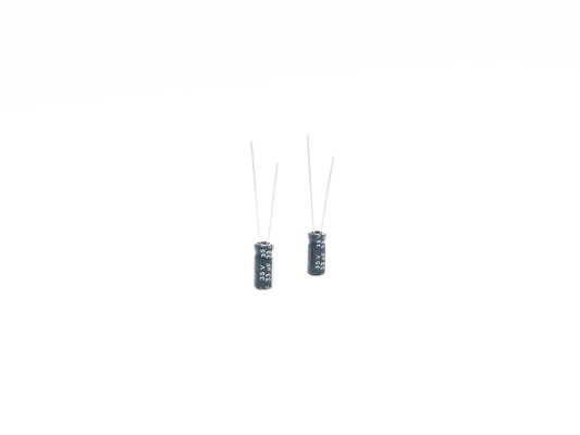 33UF35V Miniatur Kapasitor 5x11mm Radial Lead Type 2000 Jam