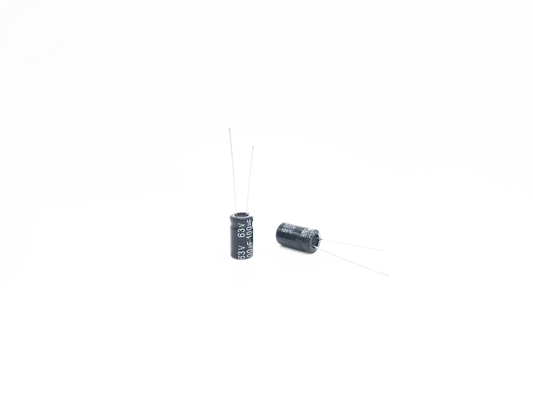 Kapasitor Elektrolit Aluminium 100UF63V 8X14mm
