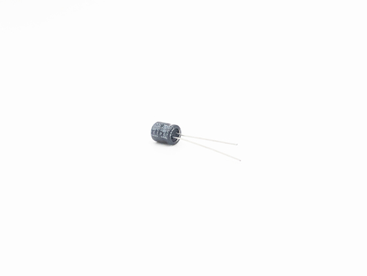 Kapasitor Miniatur Timbal Radial 220UF16V 6.3X11mm