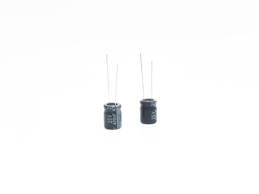 10X13mm Miniatur Kapasitor Elektrolit 470uf 25v 2000 Jam Beban Hidup