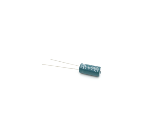 ISO9001 8X16MM Kapasitor Elektrolit Aluminium Radial 10UF200V