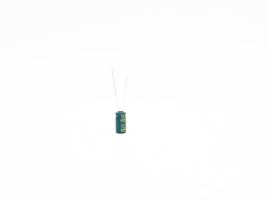 Silinder 4.7UF 250V Al Kapasitor Elektrolit 8x9MM ISO9001