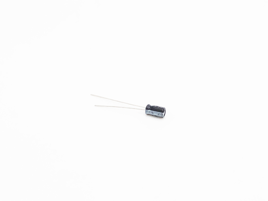 2000 Jam Load Life Radial Lead Type Capacitor 4.7UF 50V 5x11mm