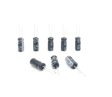 5x11mm 1UF 63V Radial Electrolytic Capacitor Sirkuit Suhu Tinggi