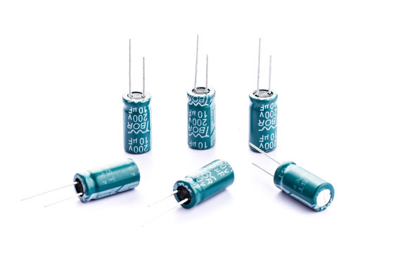 Kapasitor Lampu LED 10x16mm Hijau 10uf 200v 10000 Jam Umur Sangat Panjang