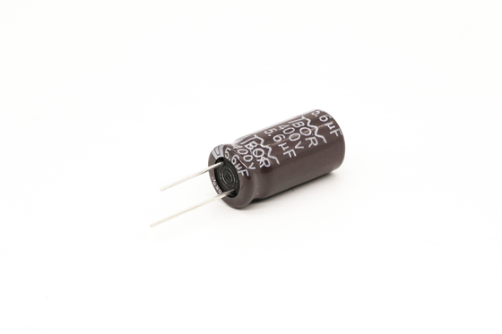 5.6uF 400v Kapasitor Elektrolit Radial 10x16mm Arus Riak Tinggi